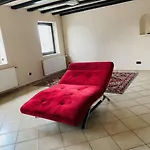 Handwerkerzimmer * Dusseldorf